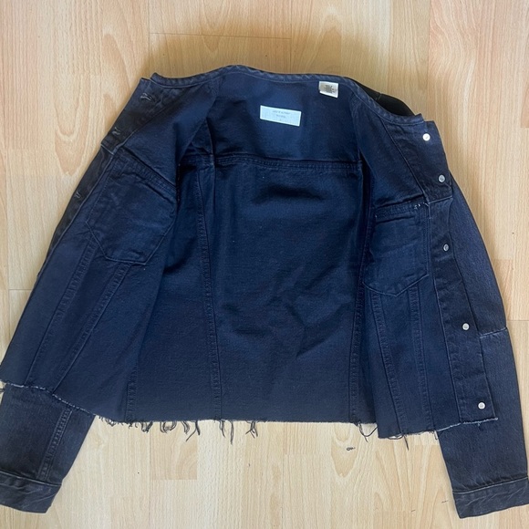 Levi's Altered Cropped Women's Black Jean Jacket - Picture 4 of 5